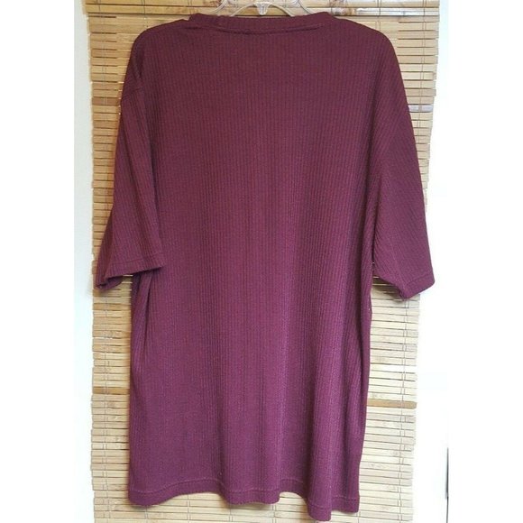 Natural Issue Maroon Red Short Sleeve Casual Crew - Picture 2 of 9